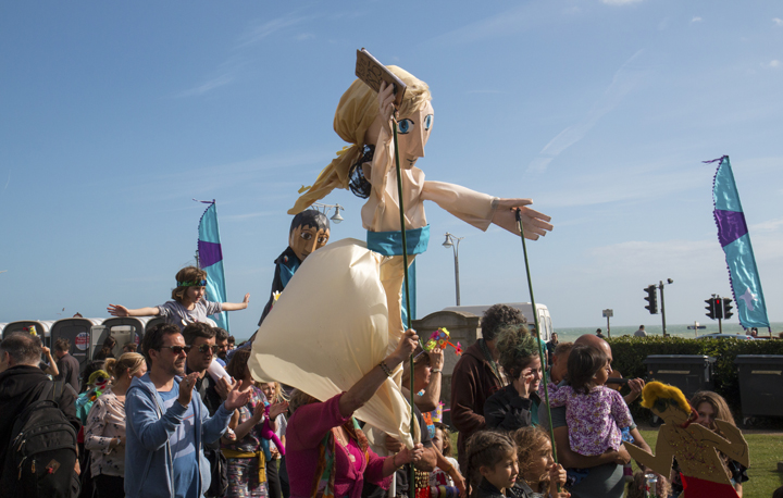 Brunswick Festival - Children's parade - Ashley Laurence - Time for Heroes Photgraphy